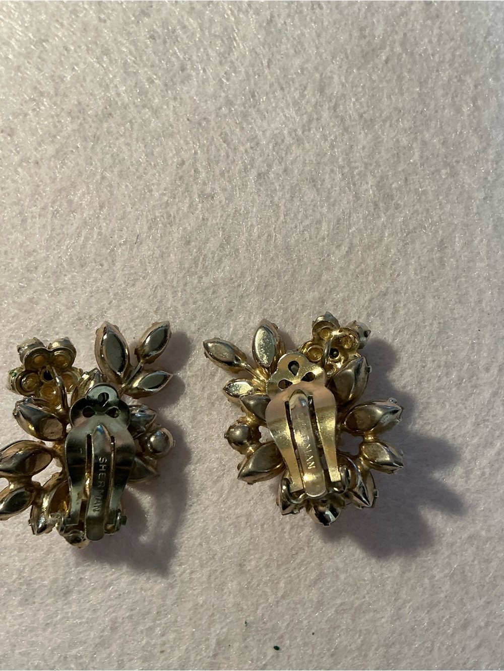 2234 - Sherman Iridescent Crystal and Pearl Floral Clip-On Earrings - Gold Tone - Picture 9 of 11